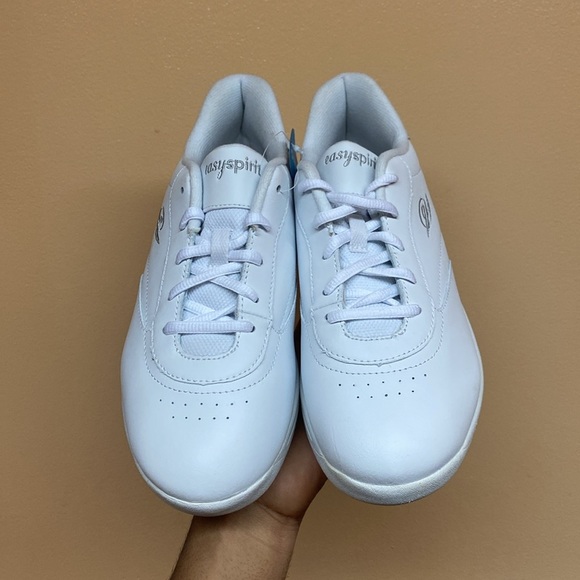 Easy Spirit Esenergetic White Leather Sneakers - Picture 3 of 16